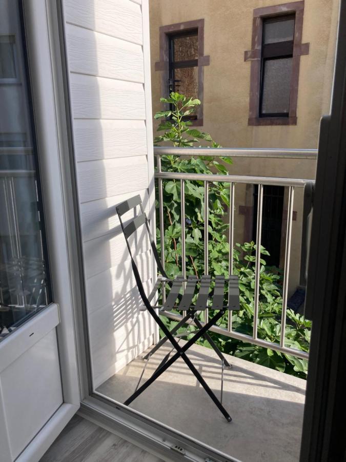 Living At Saarpartments - Adultsonly - Business & Holiday Homes With Kitchen For Long- And Short Term Stay, 3 Min To St Johanner Markt And Points Of Interest Saarbrücken Kültér fotó