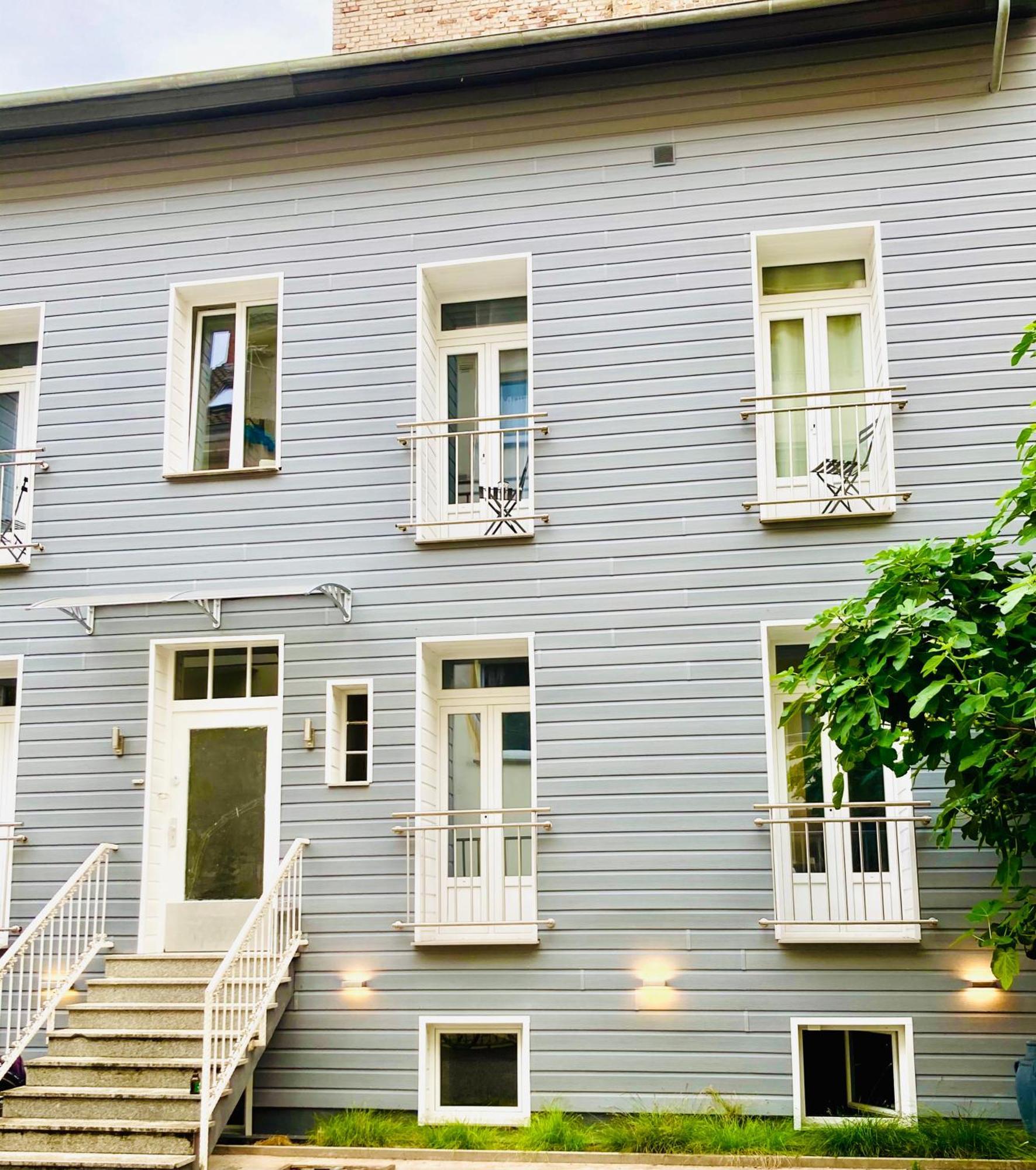 Living At Saarpartments - Adultsonly - Business & Holiday Homes With Kitchen For Long- And Short Term Stay, 3 Min To St Johanner Markt And Points Of Interest Saarbrücken Kültér fotó